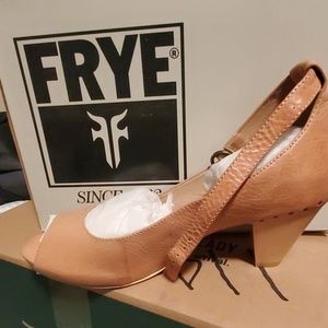 New in box, never worn Frye ankle strap